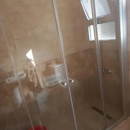 Stylish 2 Bedroom In Pegia Appartement