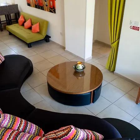 Stylish 2 Bedroom In Pegia Apartment Peyia