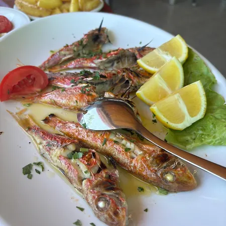 Apartman Stylish 2 Bedroom In Pegia Péjia