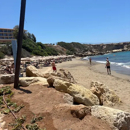 Stylish 2 Bedroom In Pegia Peyia