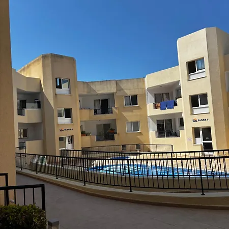 Stylish 2 Bedroom In Pegia Peyia