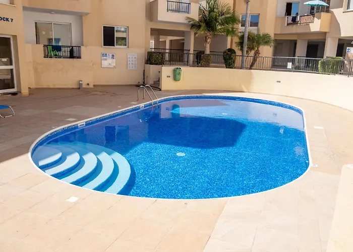 Stylish 2 Bedroom In Pegia