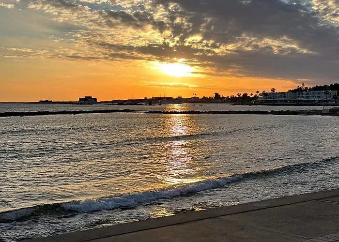 Apartament Stylish 2 Bedroom In Pegia