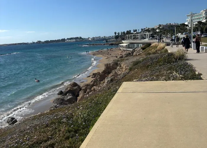 Stylish 2 Bedroom In Pegia Apartament Peja